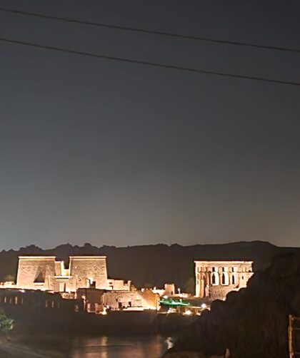 Light Show Isis Tempel