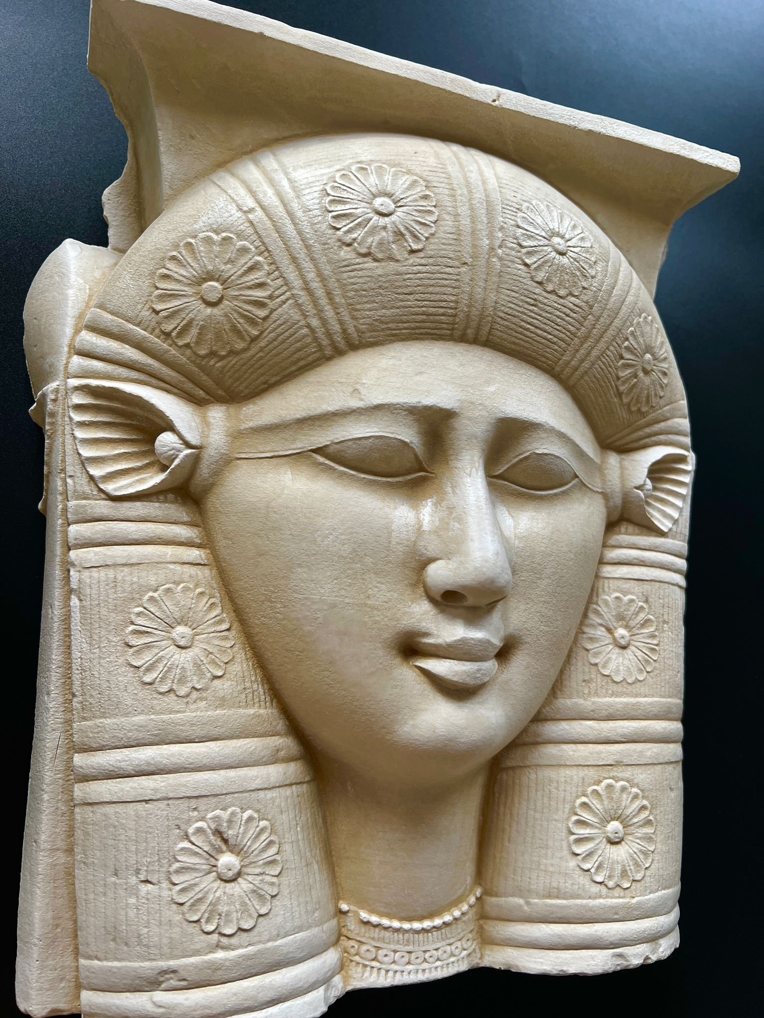 Hathor Kapitell - handgefertigte Replik – Bild 4