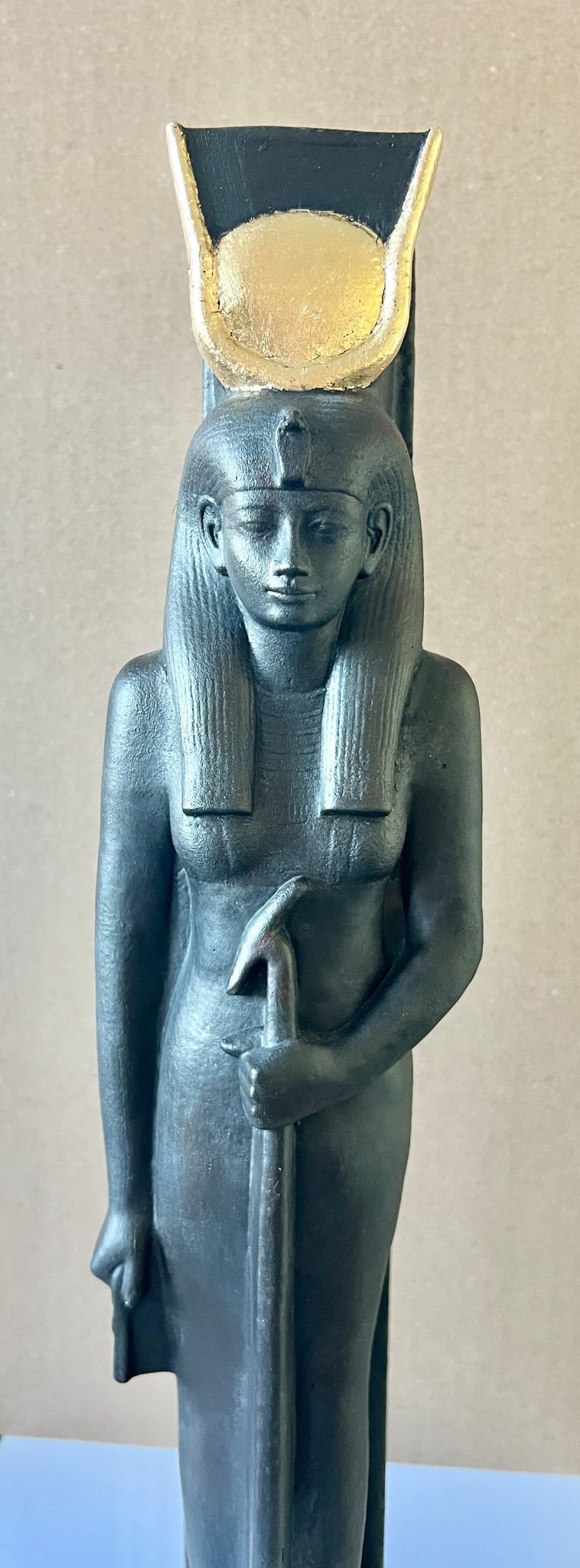 Isis mit Blattgold - Seele der Göttin – Bild 2