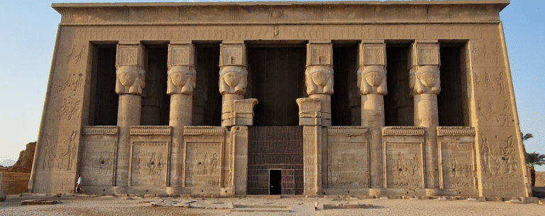 Hathor Tempel Dendera